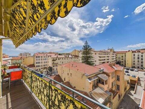 Appartement à MENTON