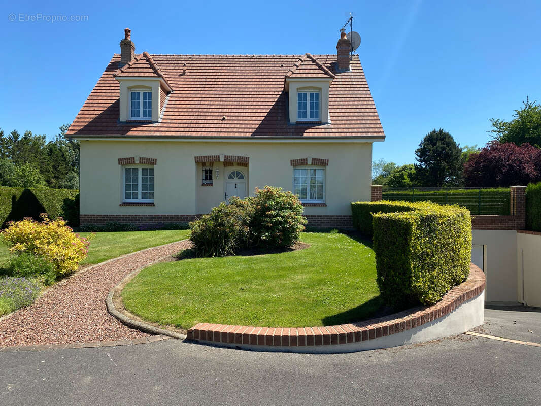 Maison à POIX-DE-PICARDIE