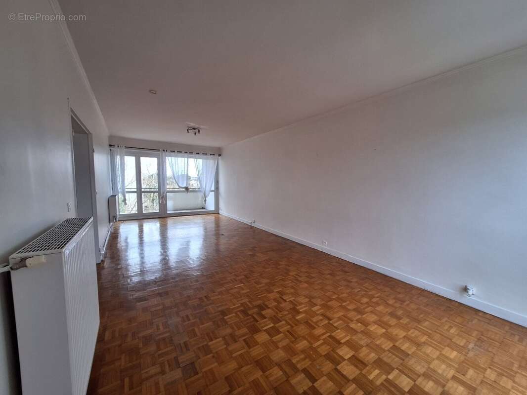 Appartement à COGNAC