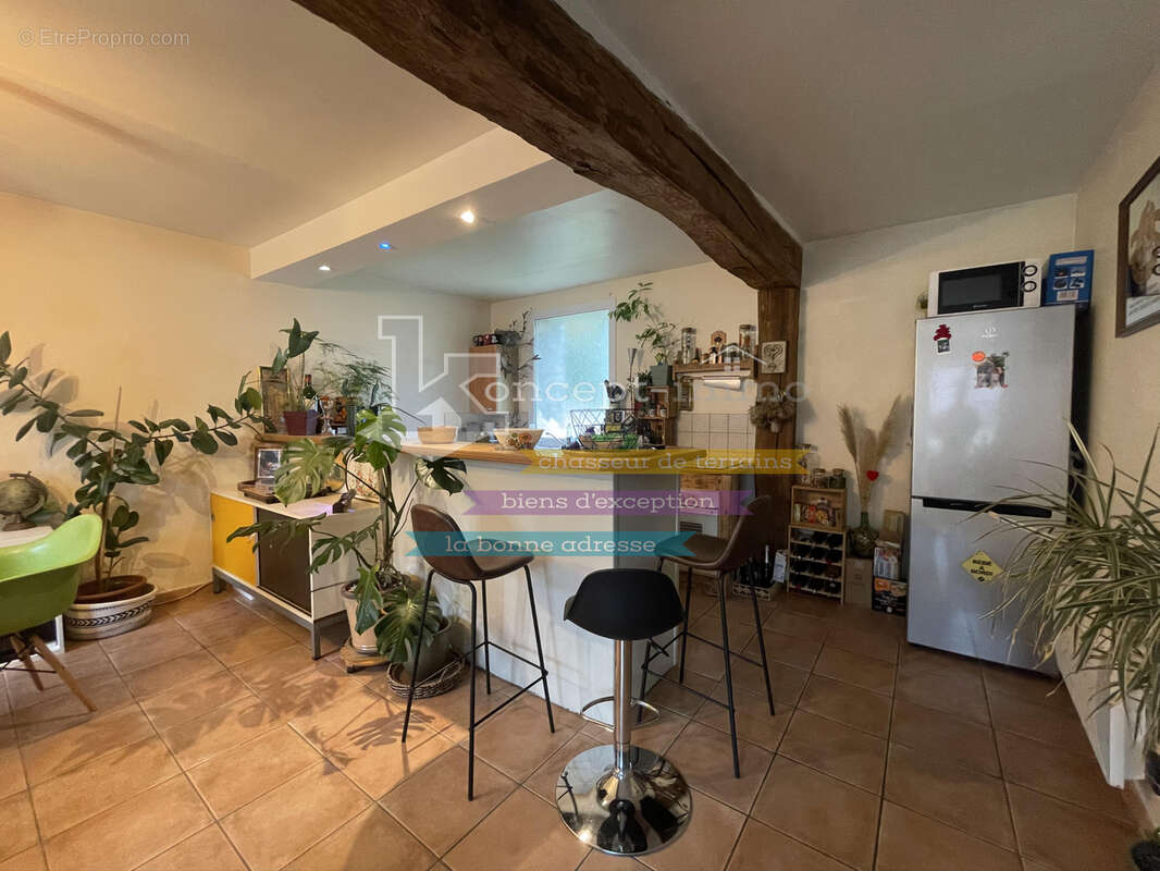n°8 - Appartement à CLERMONT