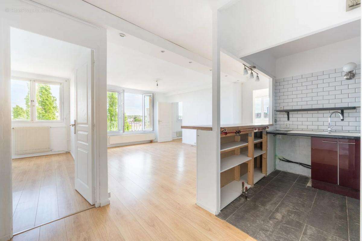 Appartement à MANTES-LA-VILLE