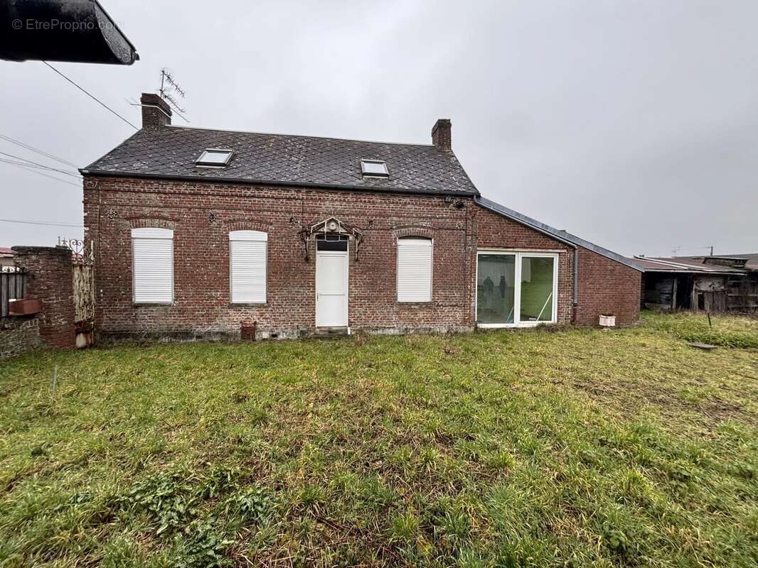 Maison à BEAUVOIS-EN-CAMBRESIS