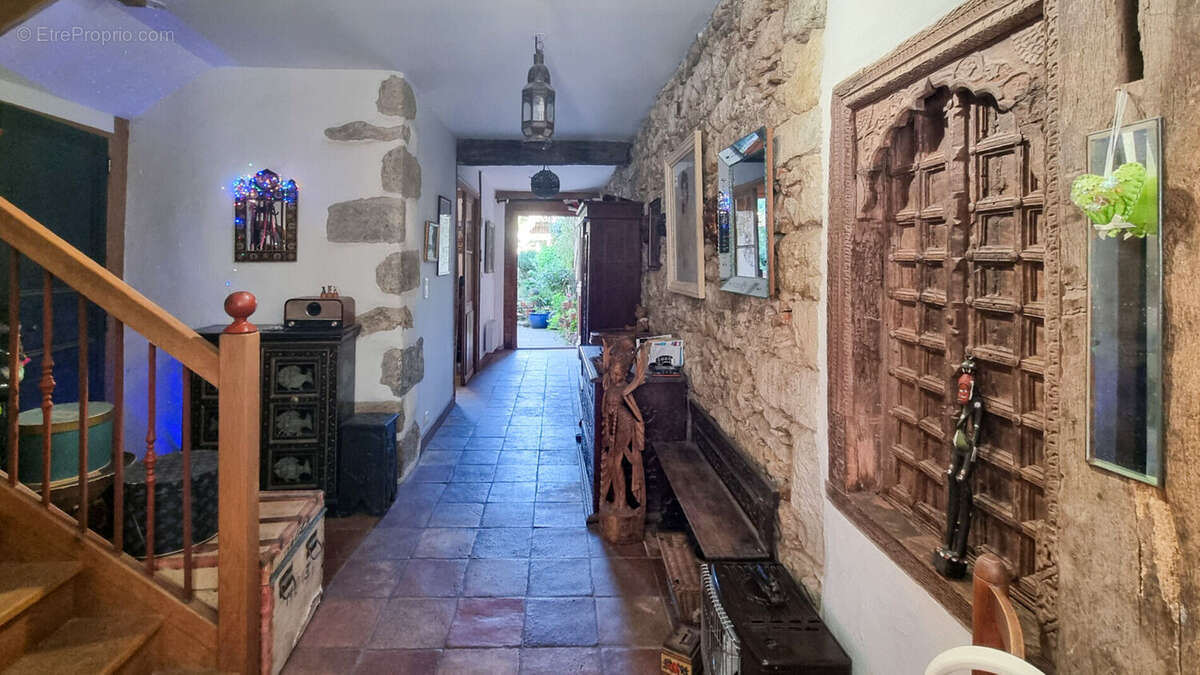 hall - Maison à MIREPOIX