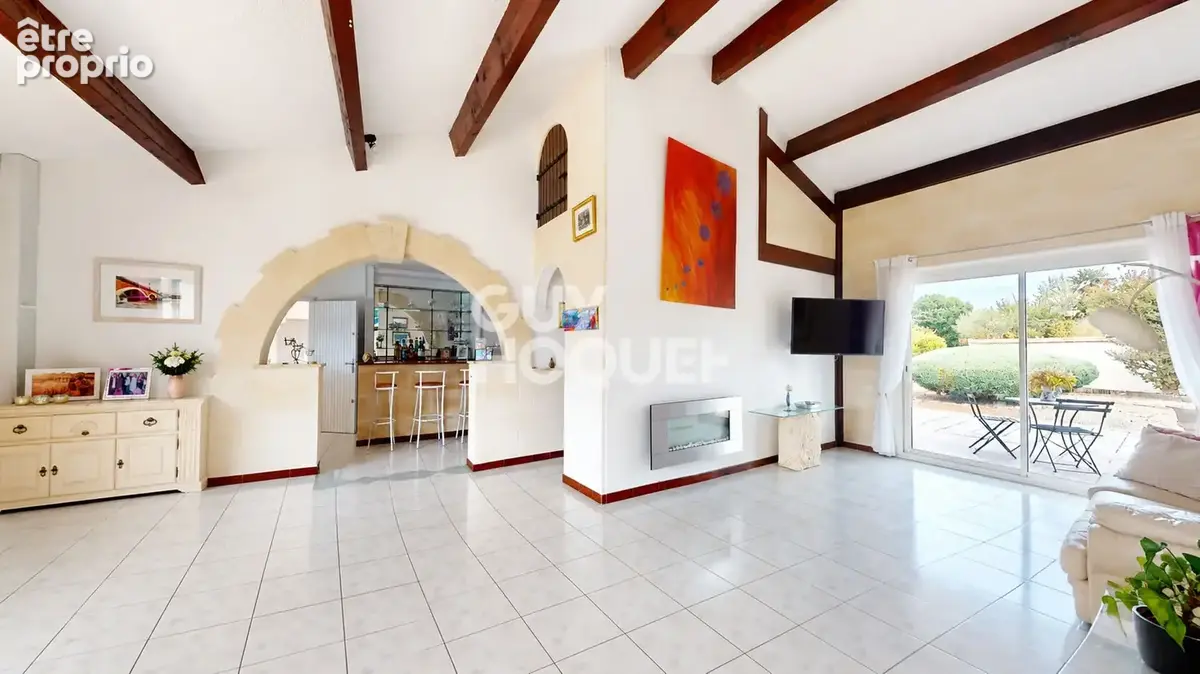 Maison de 200m2, piscine, garage, au calme - photo 5