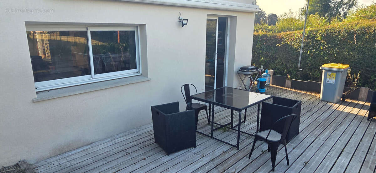 PLESTIN-LES-GREVES - Maison 106m² - 6 Pièces - photo 3