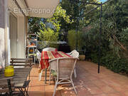 Maison à LA ROQUE-D'ANTHERON