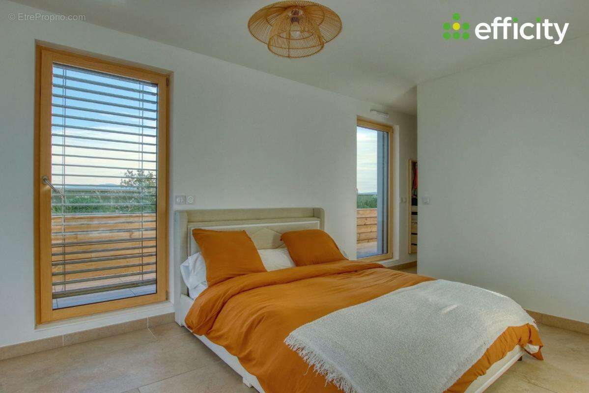 Appartement à DARDILLY