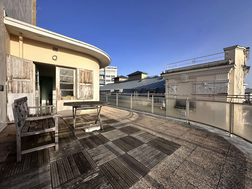 Triplex face aux parcs des sources - photo 8