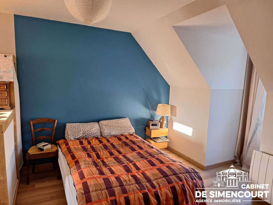 Maison à RAINNEVILLE