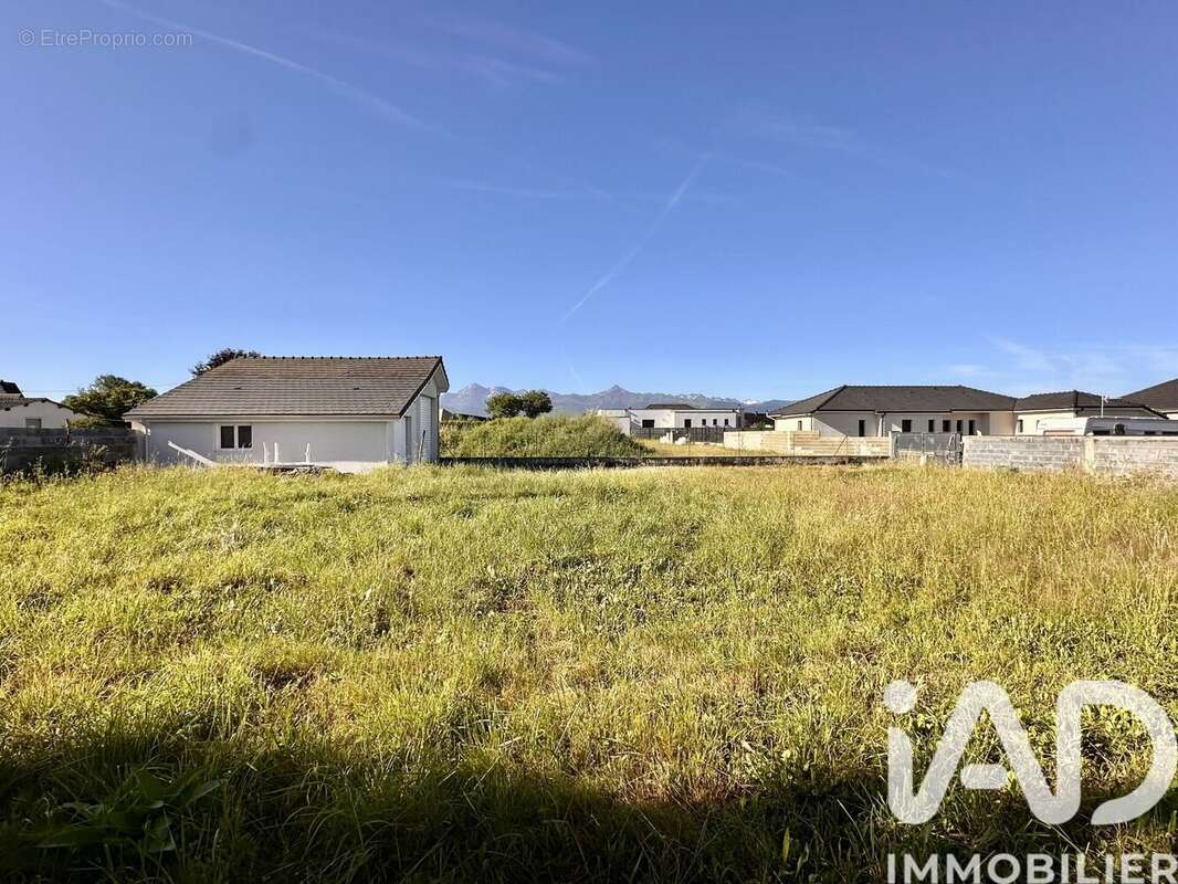 Terrain 906 m² à Salles-Adour  - photo 3
