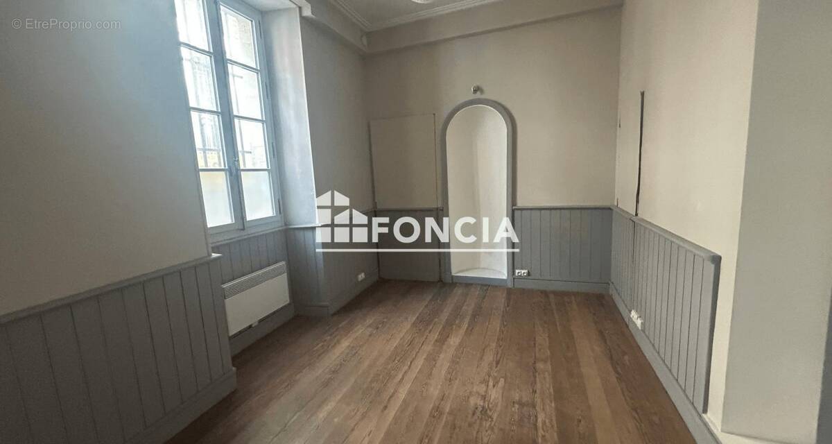 Appartement à LES ANGLES