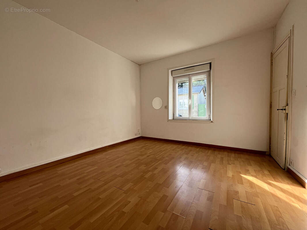A vendre - exclusivite agence giboire - maison 3 chambres (possible 4) a rénover - nantes quartier plessis tison - photo 6