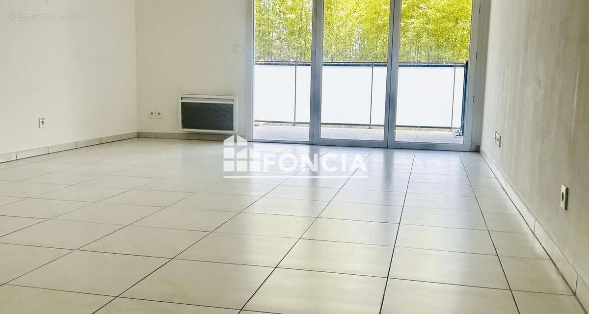 Appartement à MARSEILLE-8E