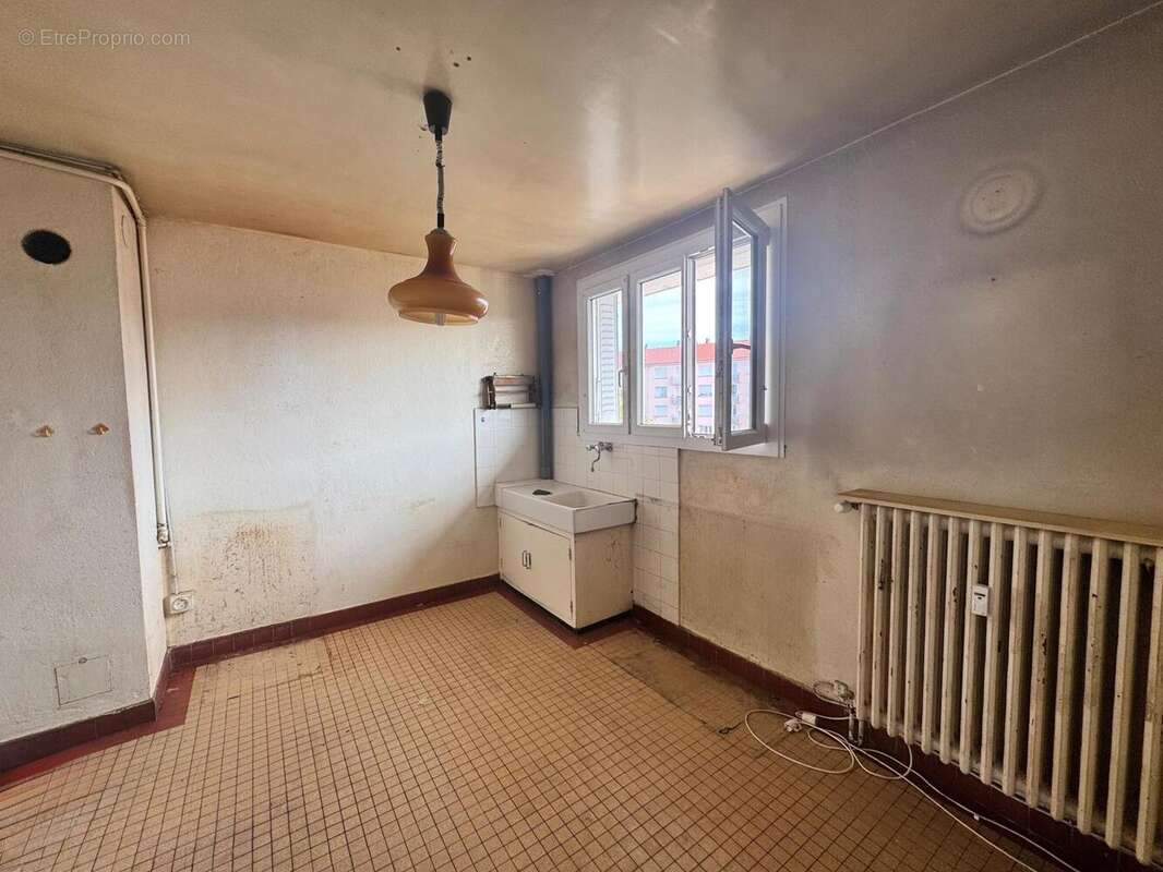 Appartement 94 m² à Besancon  - photo 2