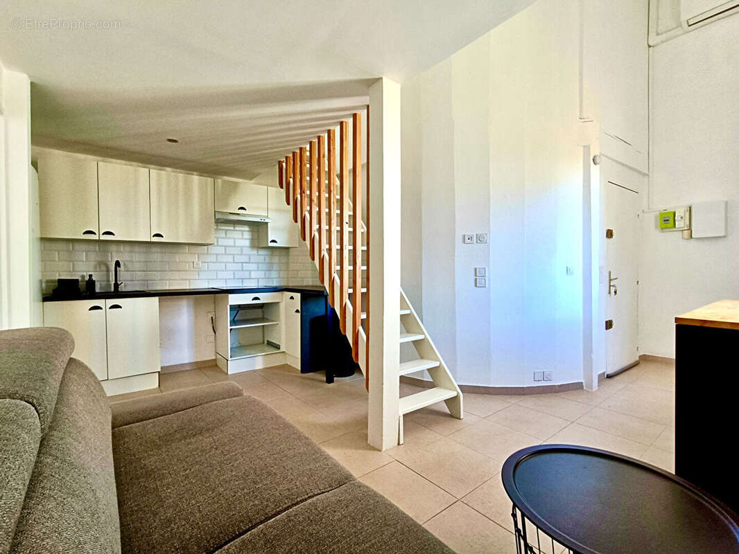 Appartement à MARSEILLE-13E