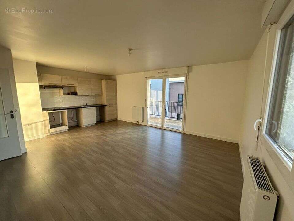 Appartement à FLEURY-SUR-ORNE