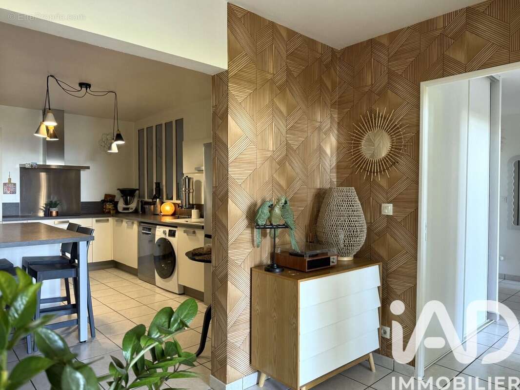 Photo 4 - Appartement à POLLIONNAY