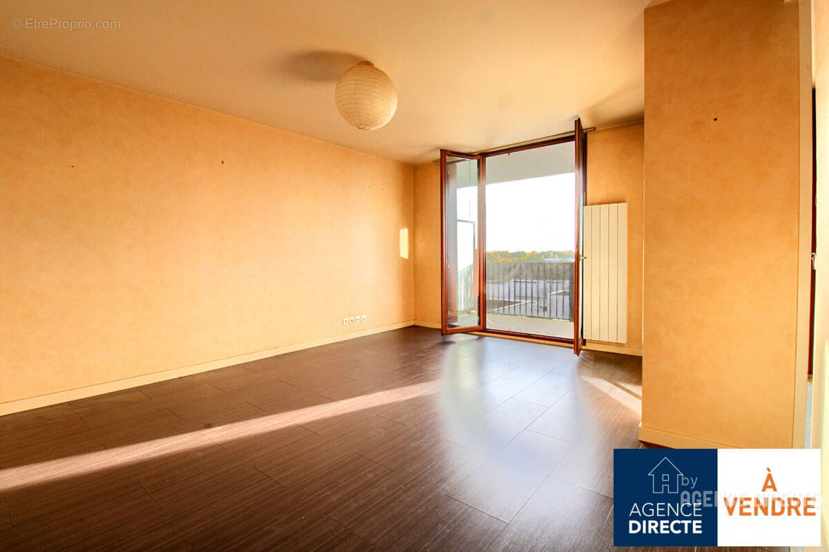 Appartement à SAINT-JACQUES-DE-LA-LANDE