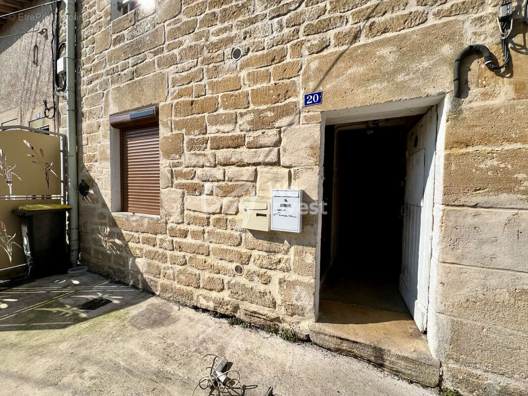 Maison à RAUCOURT-ET-FLABA
