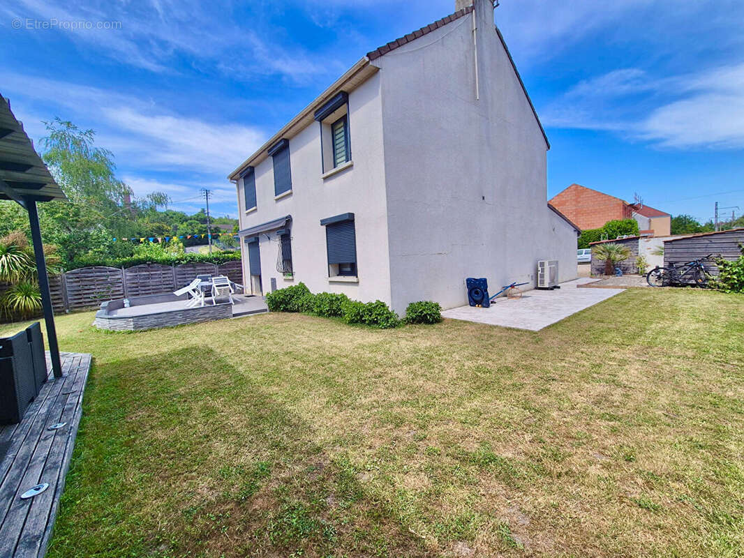 Maison à CORBEIL-ESSONNES