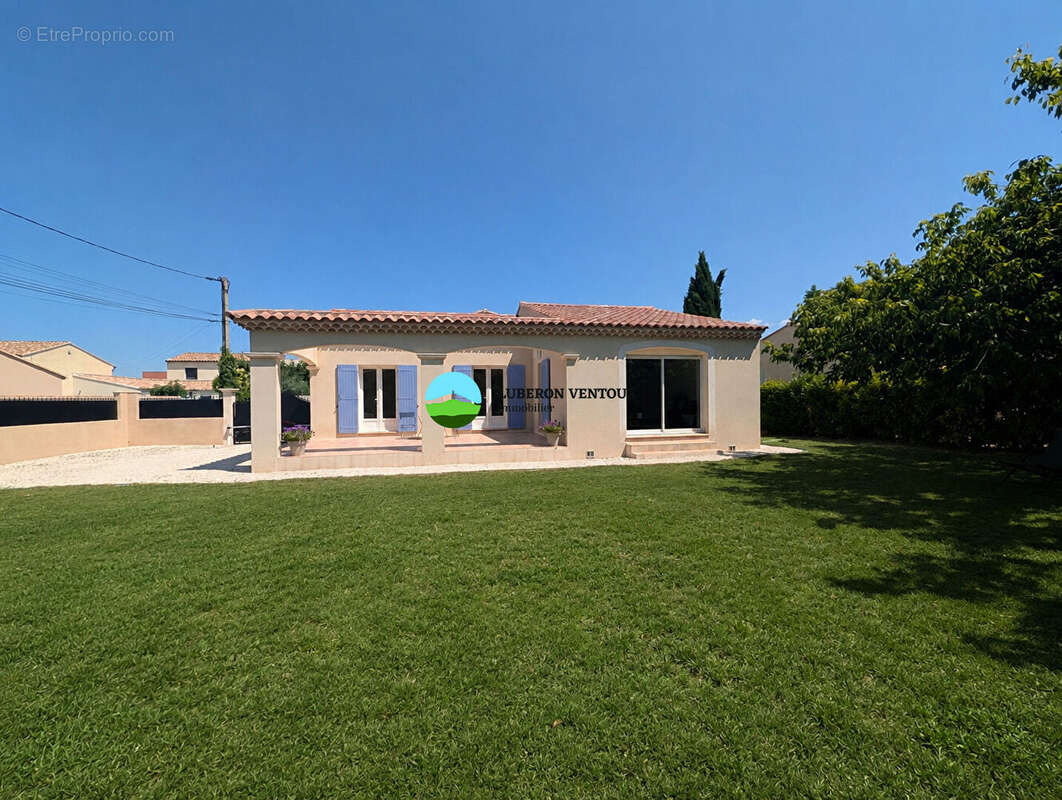 Maison à MAZAN