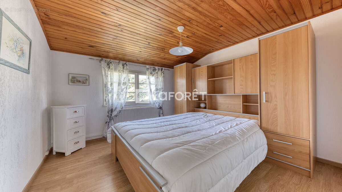 Maison à ROISSY-EN-BRIE