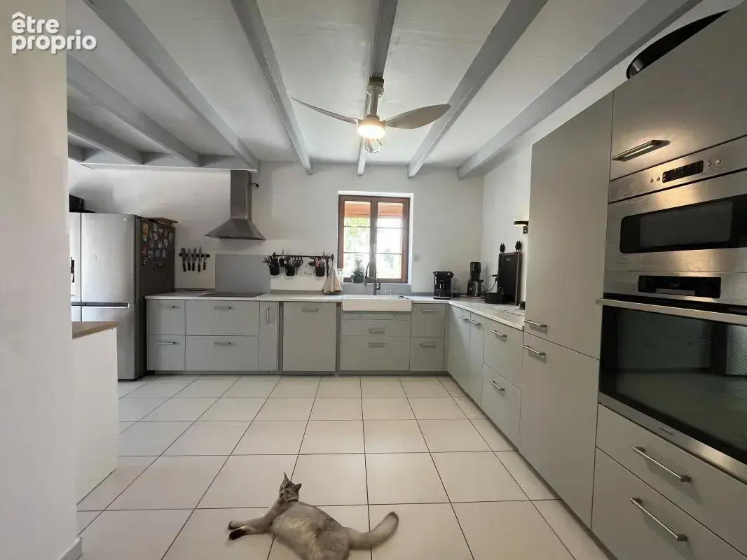 Maison 6 pièces 170 m² à vendre à Saint-Bonnet (16300) - photo 2