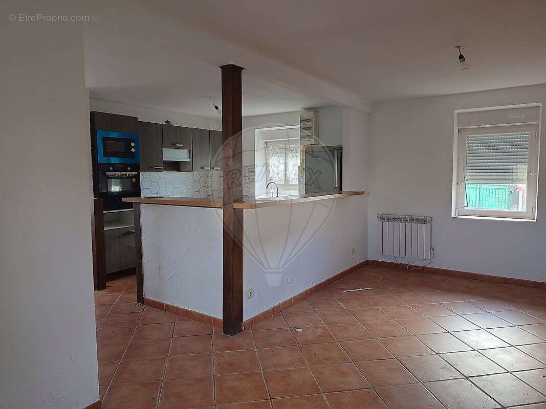 Maison à LUZY