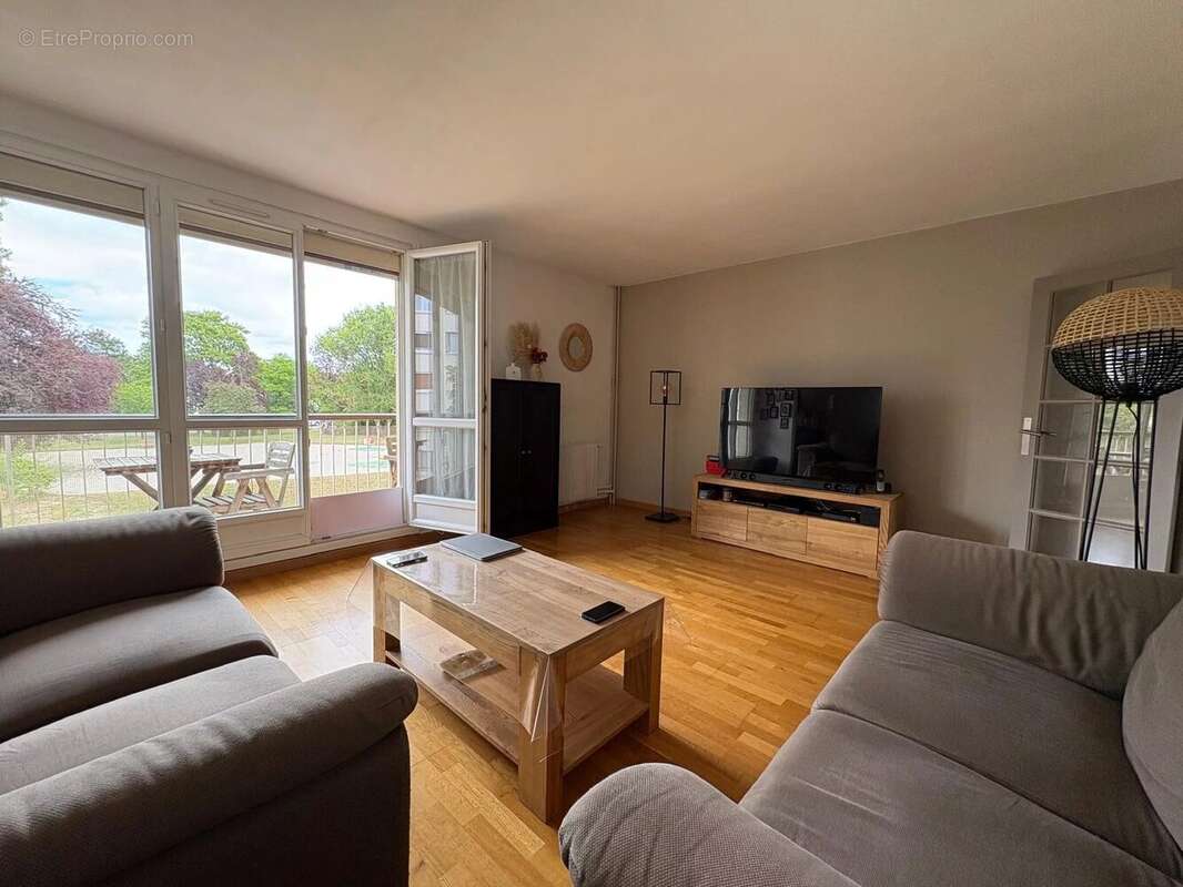 Appartement à PLAISIR