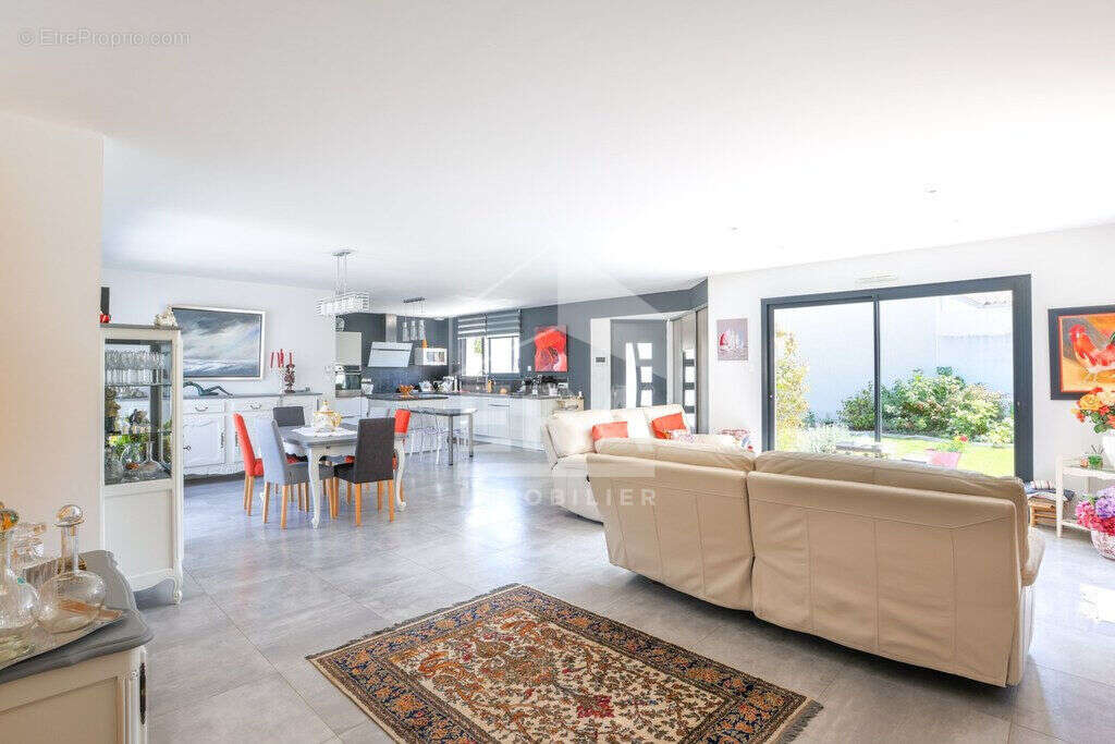 Maison à LA ROCHELLE