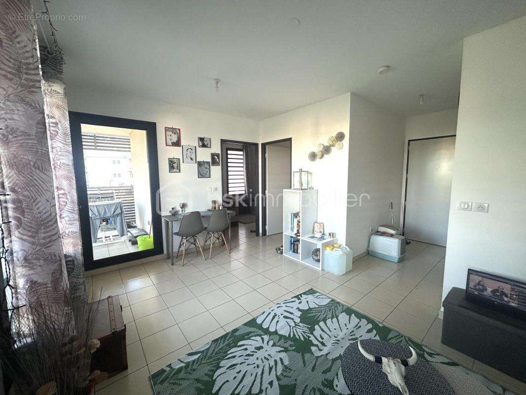 Appartement à SAINT-DENIS