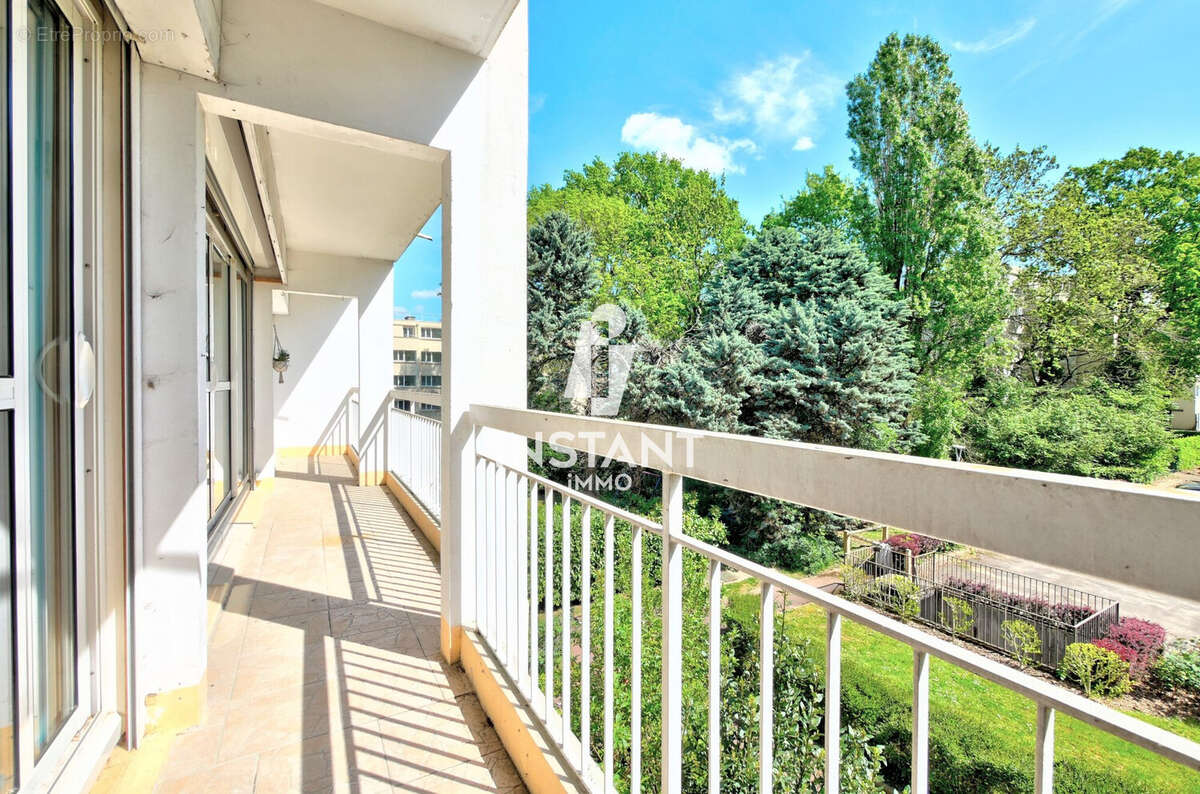 Appartement à LIMEIL-BREVANNES