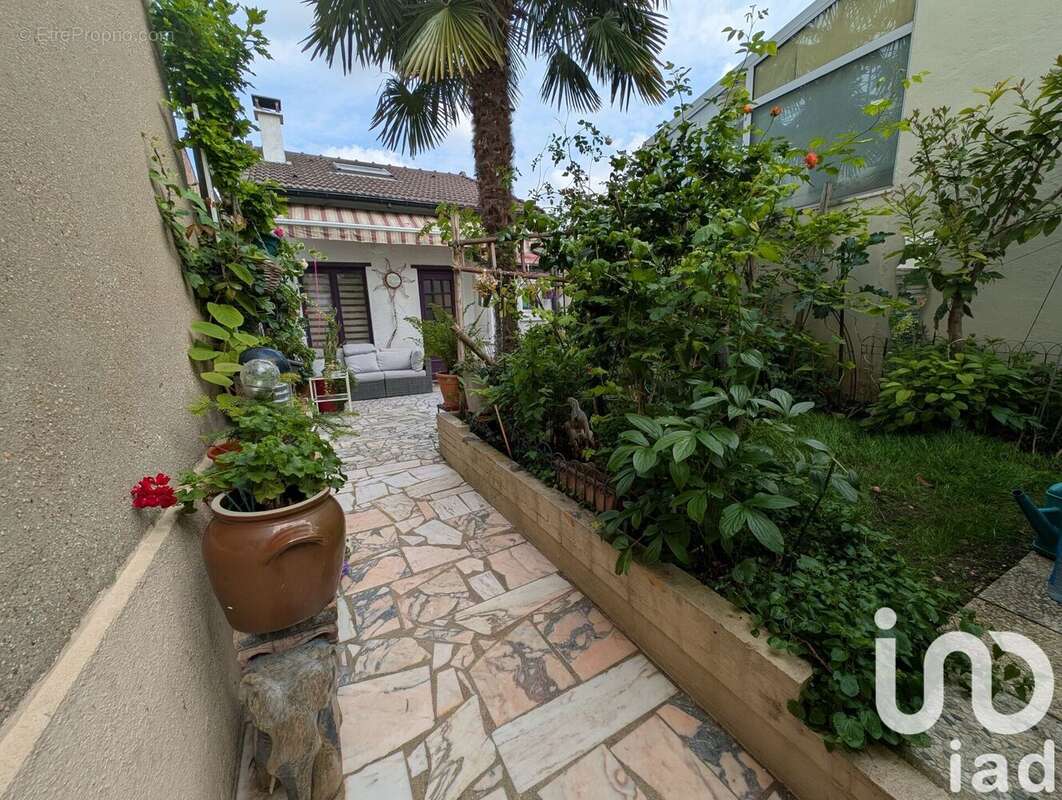 Photo 3 - Maison à ISSY-LES-MOULINEAUX