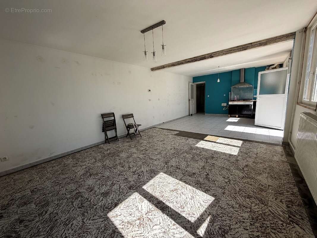 Maison 85 m² à Bertincourt  - photo 4