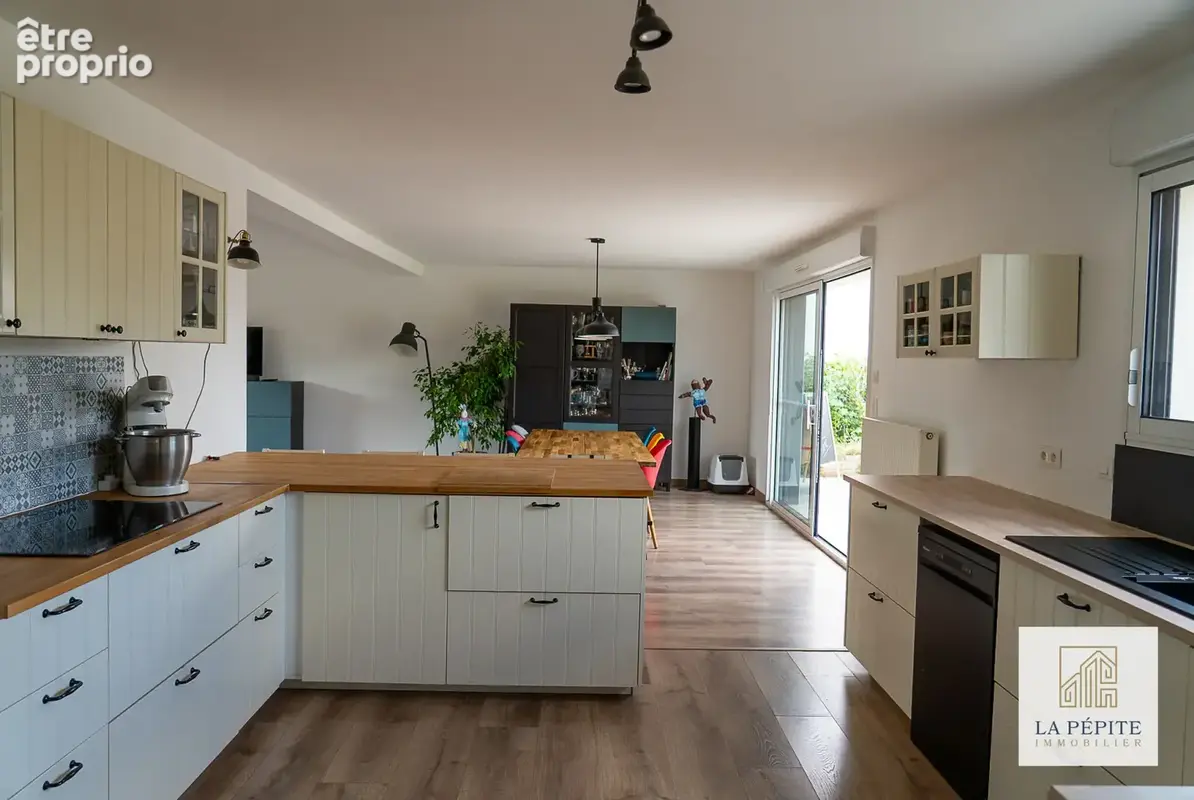 Maison individuelle 5 chambres  DPE A  1 000 m2 de terrain SAINT-AMAND-LES-EAUX   MONT DES BRUYÈRES - photo 8