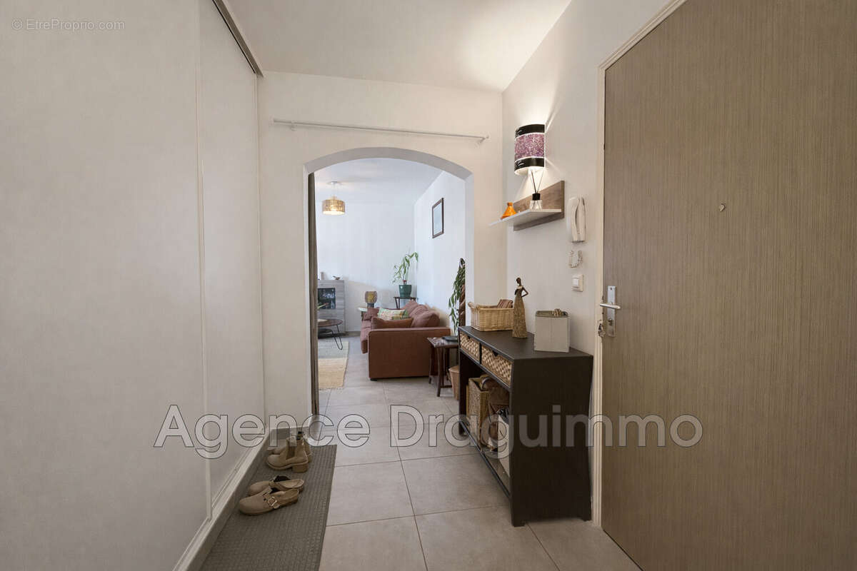 Appartement à DRAGUIGNAN