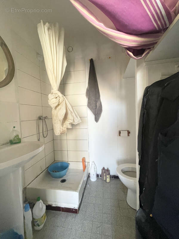 Appartement à MARSEILLE-7E