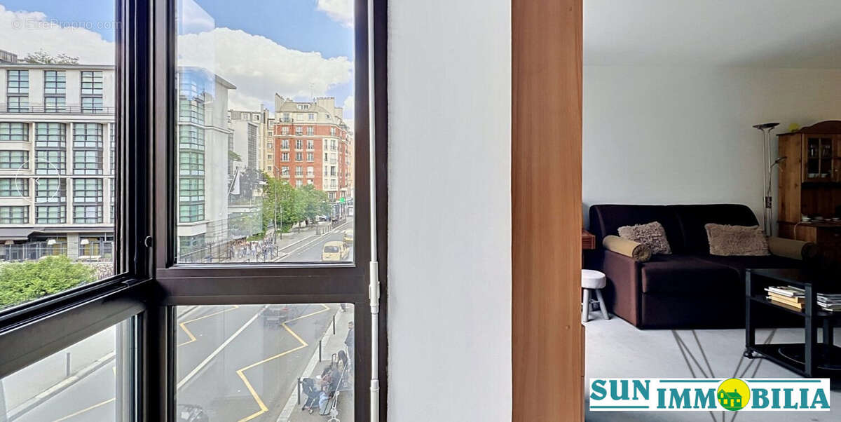 Appartement à PARIS-20E