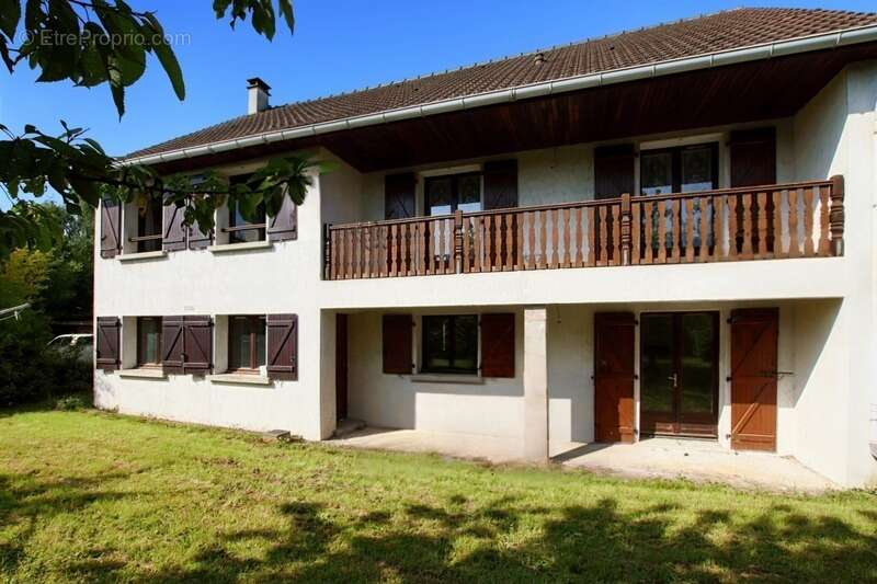 Maison à BURES-SUR-YVETTE