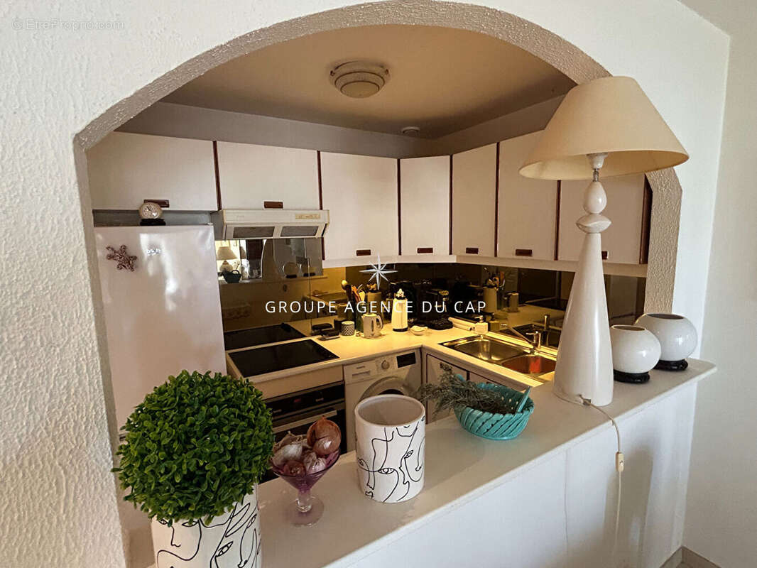 Appartement 2 pieces  70 m2, piscine golfs saint-raphael - photo 10