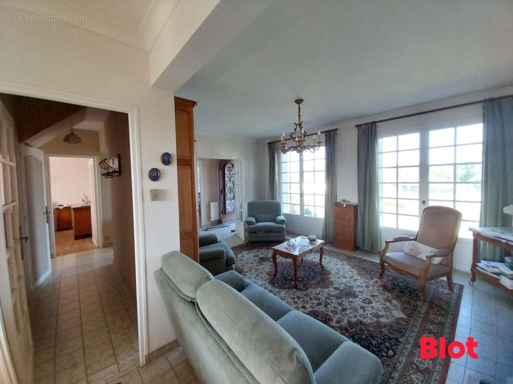 Maison à SAINT-HELEN