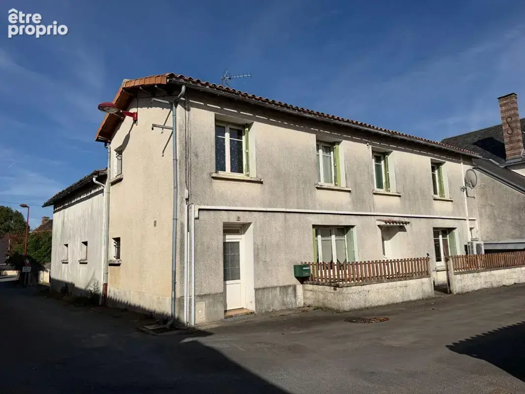 Maison à FOMPERRON