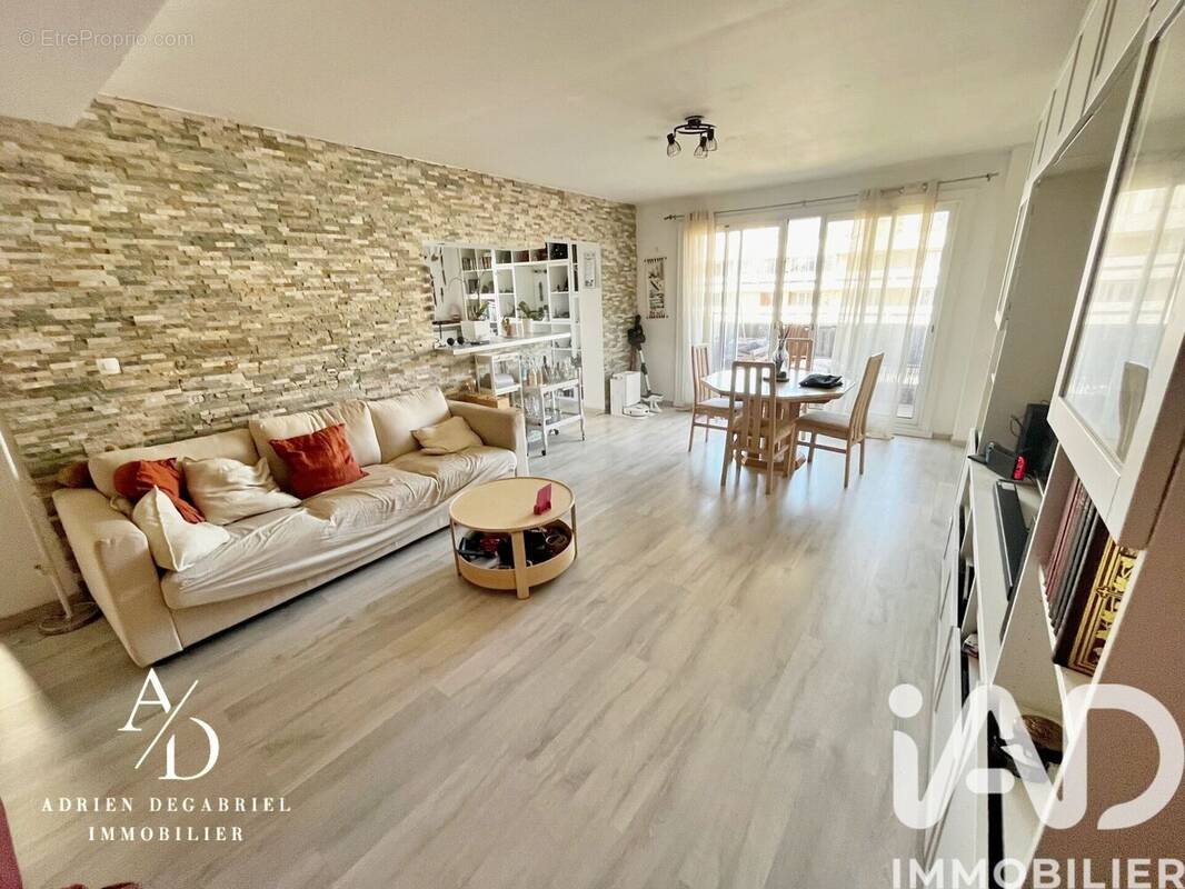 Photo 1 - Appartement à TOULON