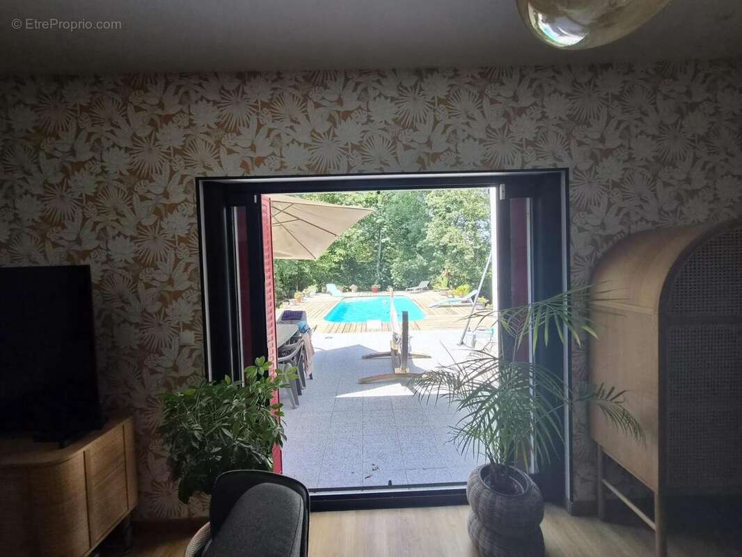 Photo 4 - Maison à MONTAMISE