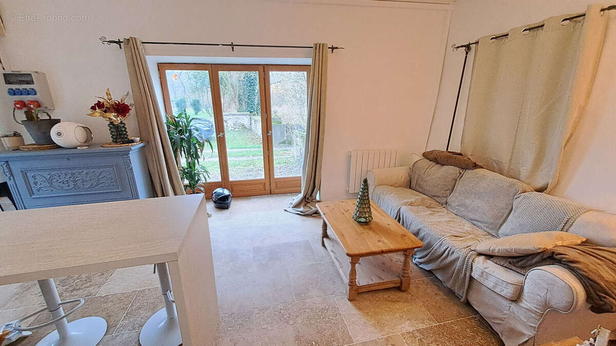 Appartement à SAINT-REMY-LES-CHEVREUSE