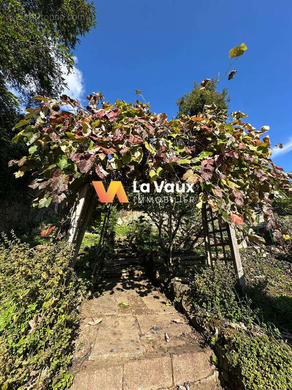 Maison à BOUXIERES-AUX-DAMES