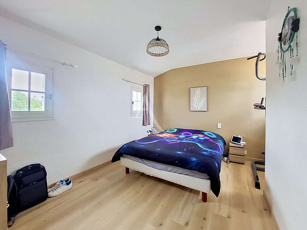 A vendre maison familliale a vezins - photo 4