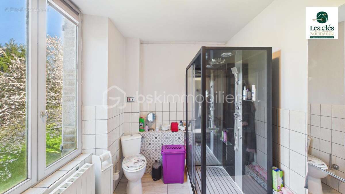 Une maison bourgeoise, cinq chambres, un parc de plus de 4 000 m²… et encore du potentiel ! - photo 12