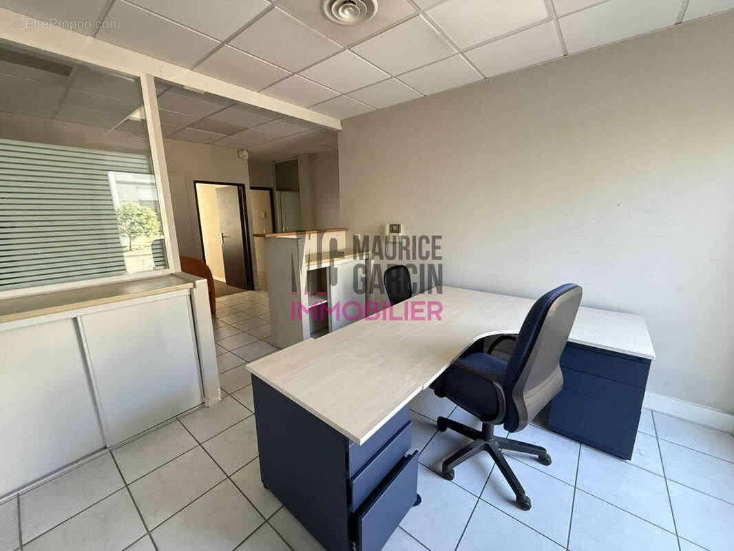 Commerce 220 m² à Avignon  - photo 4