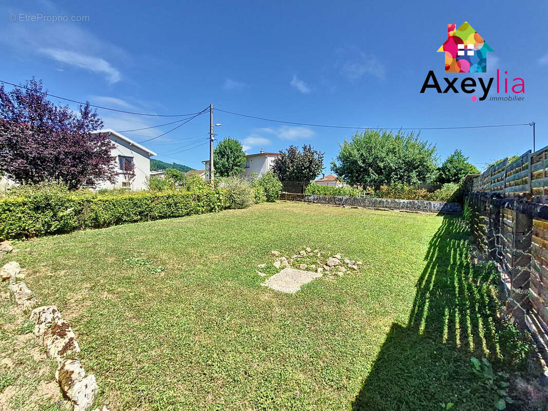 Maison à CHAUFFAILLES